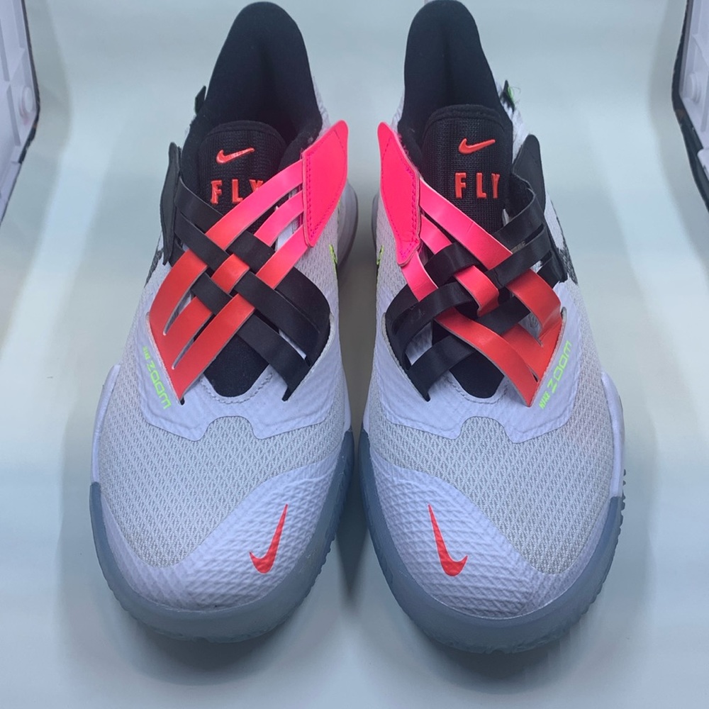 BRAND NEW: NIKE ZOOM FLIGHT 2 ‘Rawdacious’